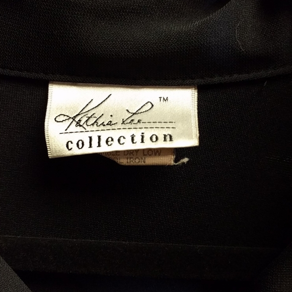 Donated -  Sharp Collar Button Top - Picture 4 of 7